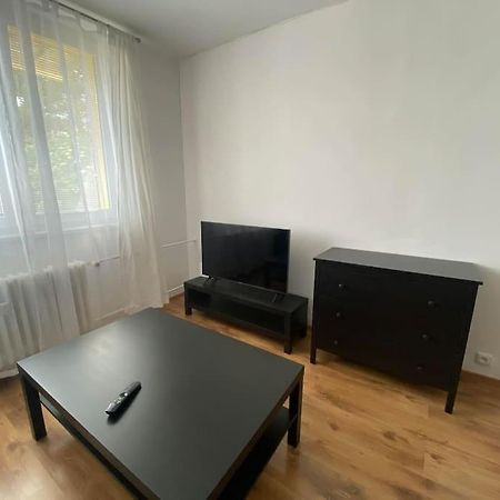 Ferienwohnung Apartman Ve Valticich Valtice Exterior foto