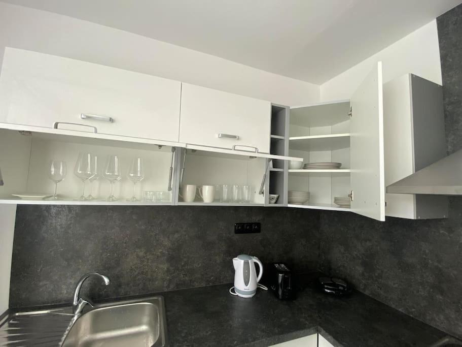 Ferienwohnung Apartman Ve Valticich Valtice Exterior foto